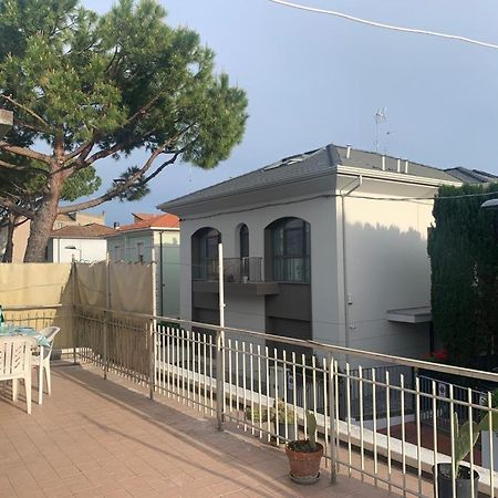 Appartamento Betti, San Giuliano Mare Rimini Exterior foto