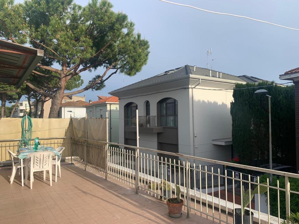 Appartamento Betti, San Giuliano Mare Rimini Exterior foto